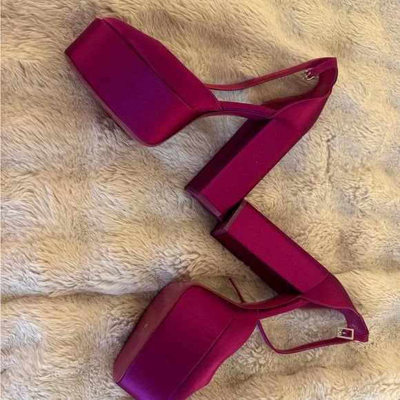Paris Texas Vibrant Pink Platform Heels - Picture 5 of 11